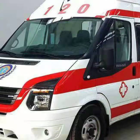 八所镇非急救护送病人转院租赁救护车的优缺点对比